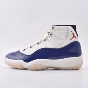 Air Jordan 11