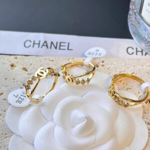 CHANEL Titanium Steel Hollow Ring with 6 Small Diamonds #J092