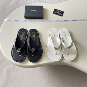 CHANEL Slides - 2 Colors