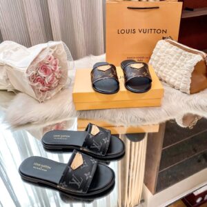 Louis Vuitton Slides - 2 Colors