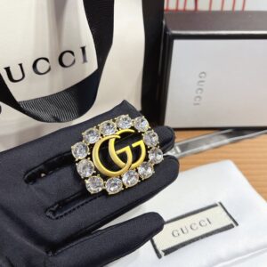 Gucci Brooch #D071