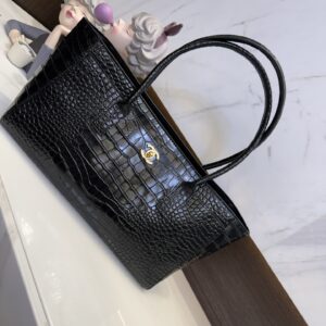 Chanel Tote Bag