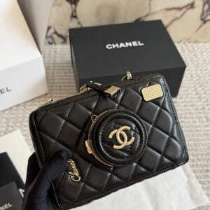 Chanel Crossbody Bag - 8 Colors