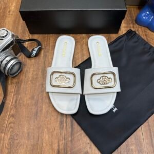 Coach Slides - 2 Colors