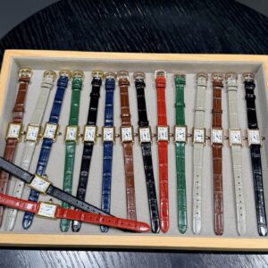 Cartier Women's Watch - 16 Colors