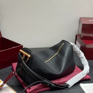 Gucci Crossbody Bag - 3 Colors