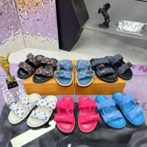 Louis Vuitton Slides - 6 Colors