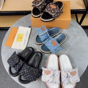 Louis Vuitton Slides - 4 Colors