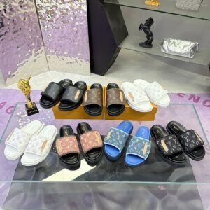 Louis Vuitton Slides - 8 Colors