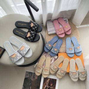 Louis Vuitton Slides - 8 Colors