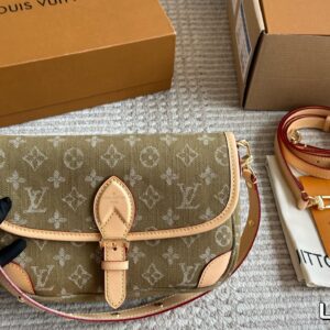 Louis Vuitton Shoulder Bag
