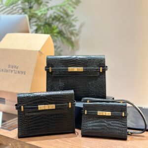 Saint Laurent Shoulder Bag