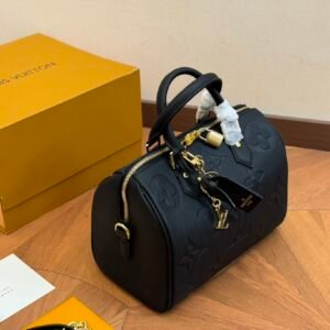 Louis Vuitton Bag - 1 Colors #109027