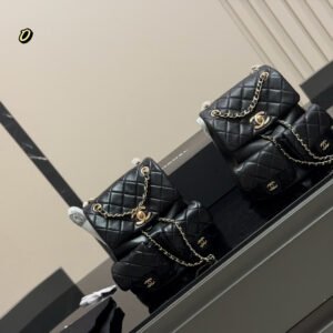 Chanel Bag - 1 Colors #110001