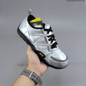 New Balance MT10