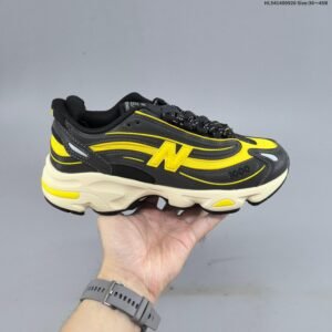 New Balance M1000"Off White Gradient Red"